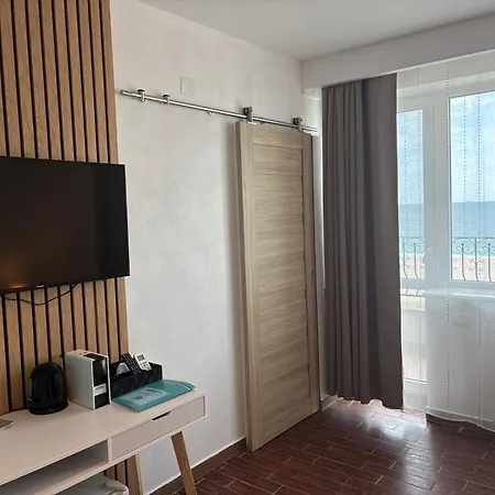 Elstefanino House 3* إيفوري نورد