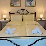 Hotel Elstefanino House 3*